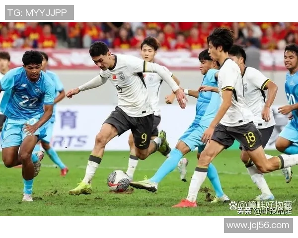 刘浩帆在比赛中展现出色防守能力成功完成24次解围成为球队胜利关键因素 刘浩帆在比赛中展现出色防守能力成功完成24次解围成为球队胜利关键因素