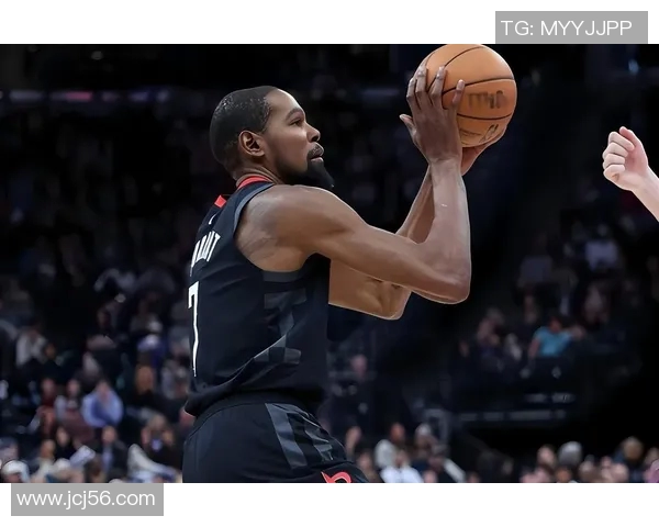 杜兰特重回全明星赛阵容，强势表现获赞