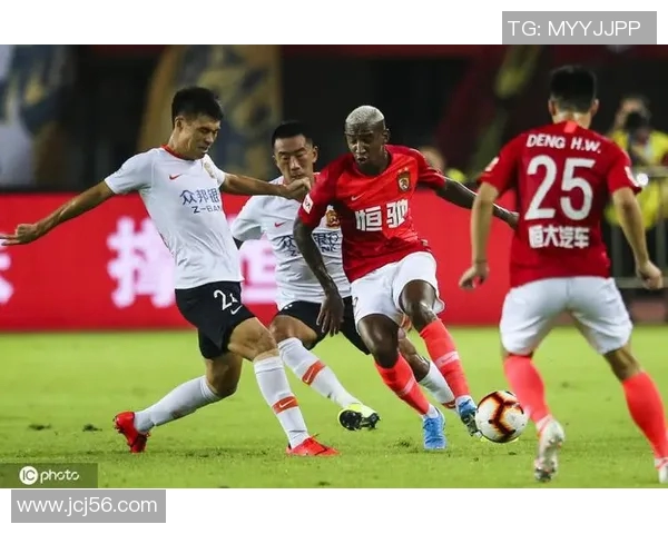 恒大连续3轮告负夺冠悬念大增球队面临疯狂逆境